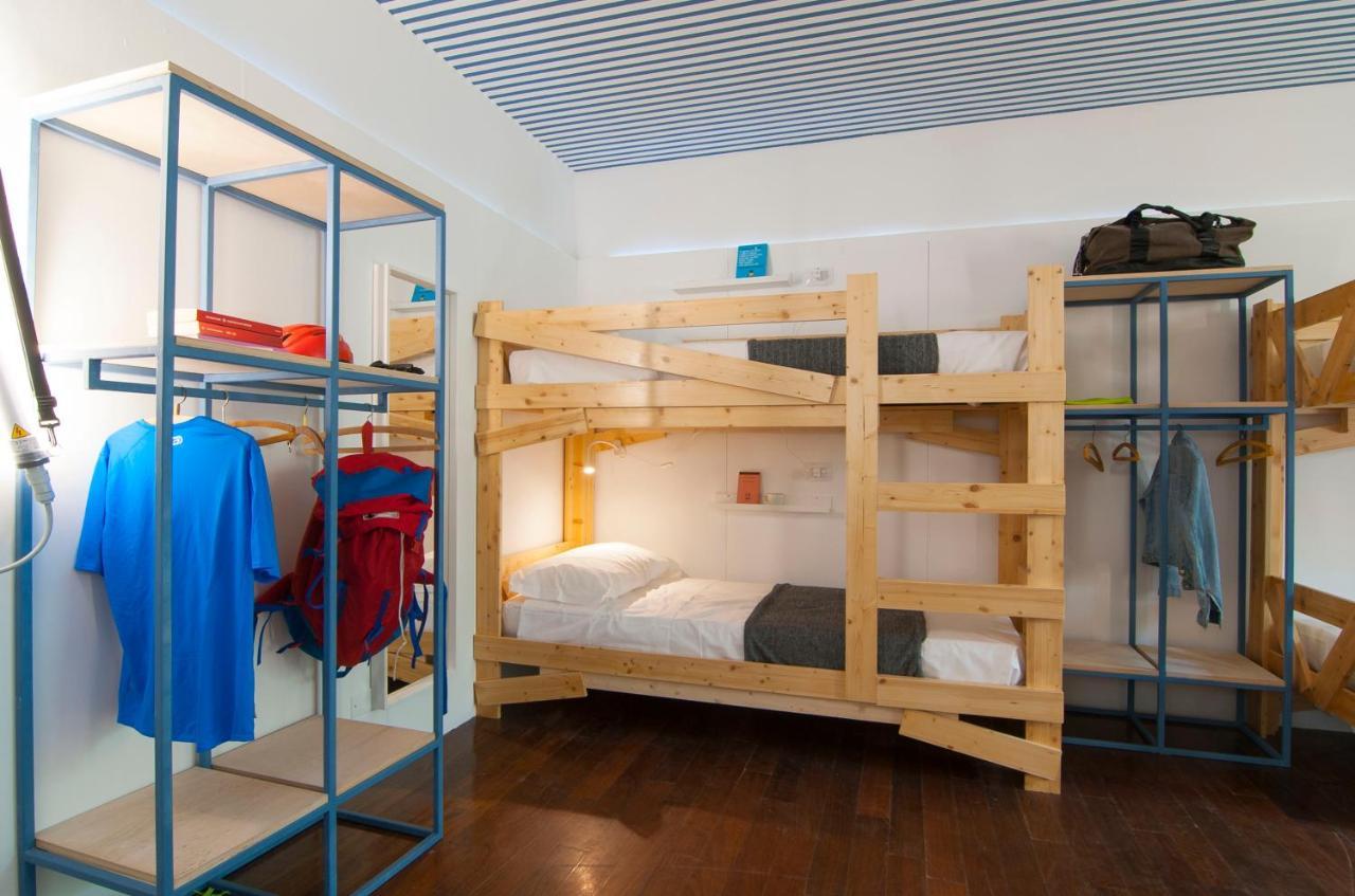 בוסולנגו Gabanel Bike Hostel מראה חיצוני תמונה
