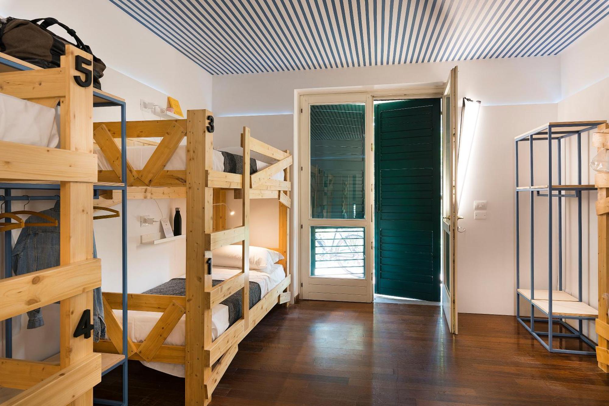 בוסולנגו Gabanel Bike Hostel מראה חיצוני תמונה
